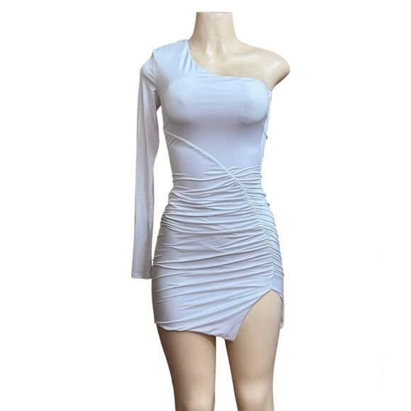 FASHION NOVA.  Elegant White Ruched Dress - Picture 4 of 8